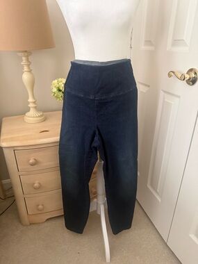 White House Black Market High-Rise Dark Navy Women’s Jeans